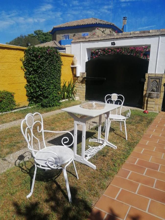 Room In Lovely Cottage House Habitaciones En Chalet En Cadiz San Fernando Exterior foto